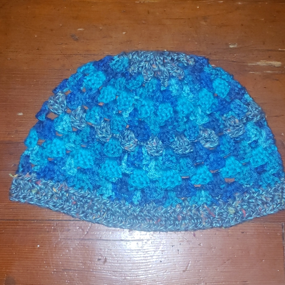 🧶 blue beanie